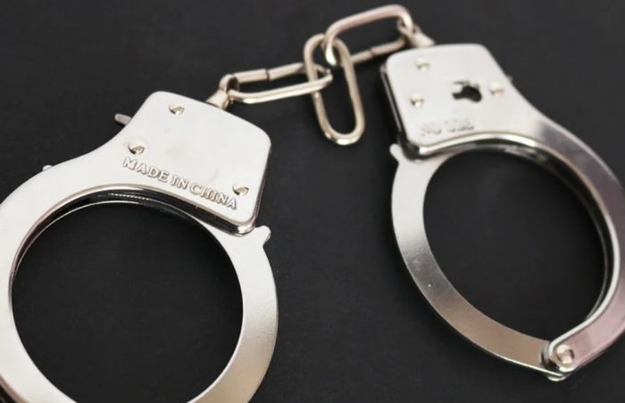 Молодая югорчанка подозревается в ограблении и нападении на свою тетю