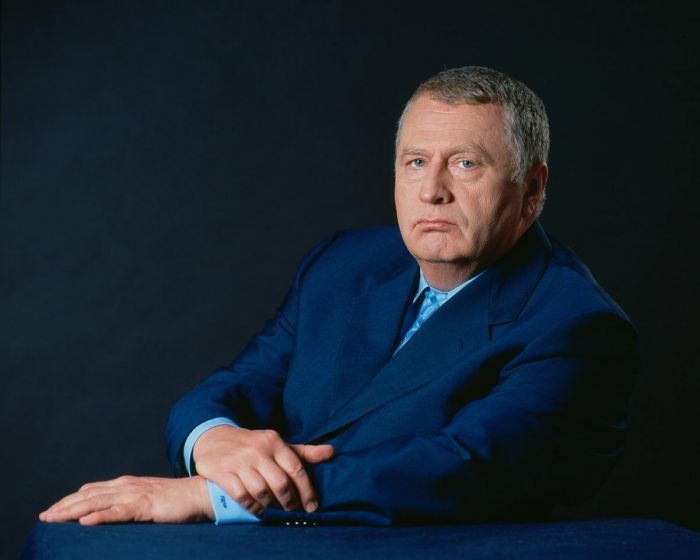 ​СМИ: Жириновский умер… или нет