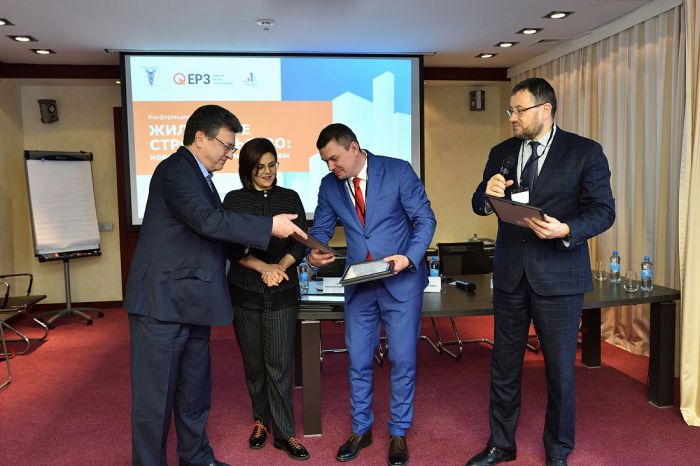 ​В Сургуте обсудили будущее строительной отрасли и наградили победителей и призеров премии ТОП ЖК