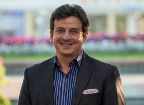 ​Сергей Полукеев хотел назвать центральную площадь «Площадью света» – в честь сборника стихов Петра Суханова