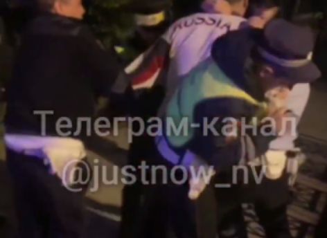 Протаранил машины и забор. Пьяный водитель устроил ДТП в Нижневартовске 
