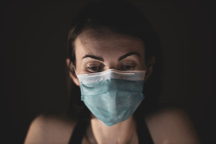 За сутки от ковида скончался один югорчанин