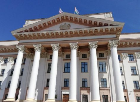 ​В Тюменской области объявлен спецконкурс грантов губернатора для СО НКО