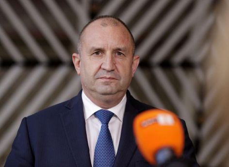 Президент Болгарии распустил национальный парламент