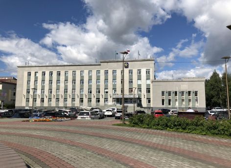 Обманутые дольщики Федоровского получили выплаты: помогли власти Сургутского района