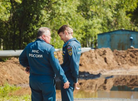 ​В МЧС отметили нехватку комплектующих для пожарных