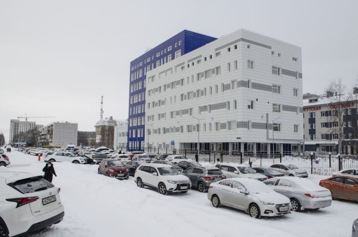 Две новые парковки у медучреждений появятся в Сургуте до конца месяца 
