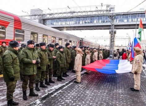 В Тюмени состоялась торжественная церемония проводов мобилизованных