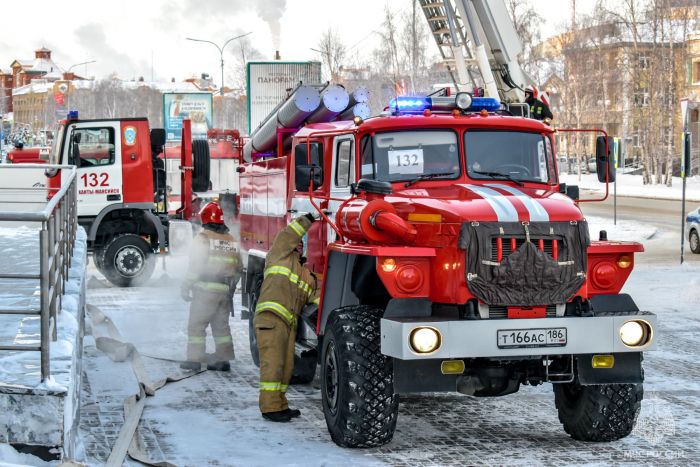 Пожарные сохранили имущество югорчан на рекордную сумму свыше 1 миллиарда рублей