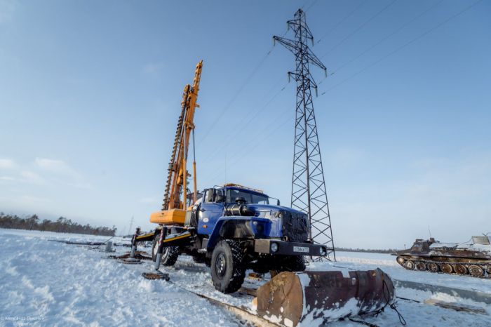 ​«Россети Тюмень» повысили надежность электроснабжения Покачей и двух месторождений нефти