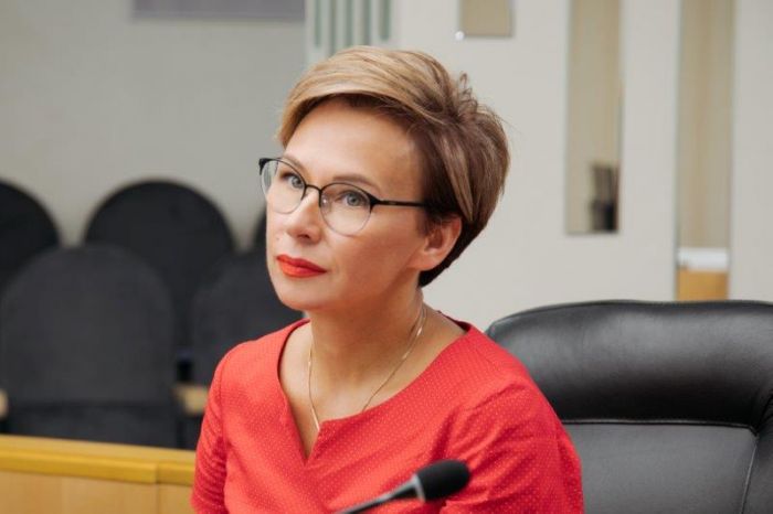 Проект «ДУМАть и решать». Женщины в Думе Сургута. Дина Биглова-Фатова