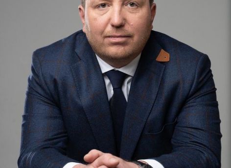 «Предлагается реконструкция с учетом того, что появится три спортивных зала»