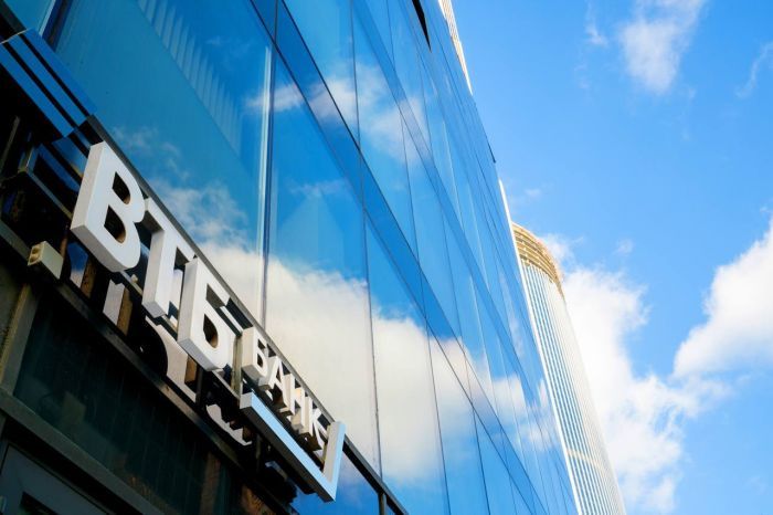 ​ВТБ: жители Урала в феврале больше всего потратили на ремонт