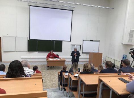 ​О чем сургутяне говорили с представителями ОНФ и администрации города на встрече по маршрутной сети автобусов // СТЕНОГРАММА