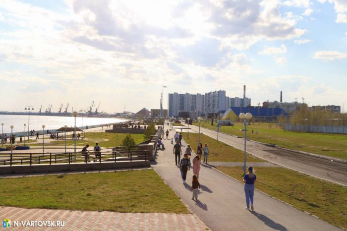 ​В Нижневартовске на четыре дня перекроют дороги