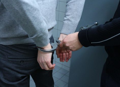 В Сургуте задержали томича, который приехал продавать мефедрон