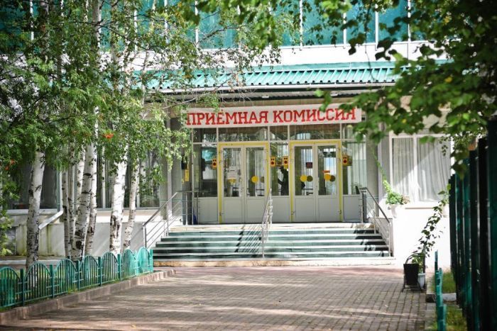Абитуриенты ХМАО чаще всего хотят работать в сферах информатики, математики и нефтегазового дела