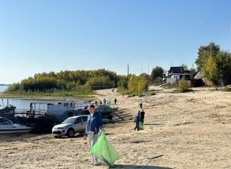 Сургутяне очистили от хлама несколько районов города