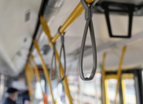 Прокуратура Сургута проверит инцидент с удушением ребенка в автобусе