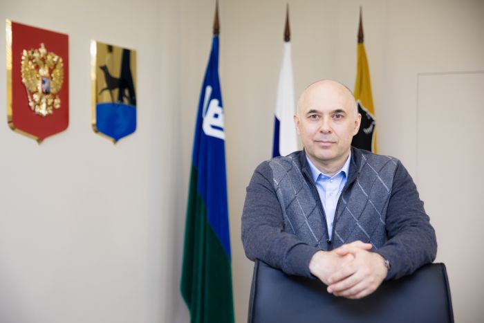 Благодаря вам наша жизнь наполнена мечтами, смыслами, яркими моментами