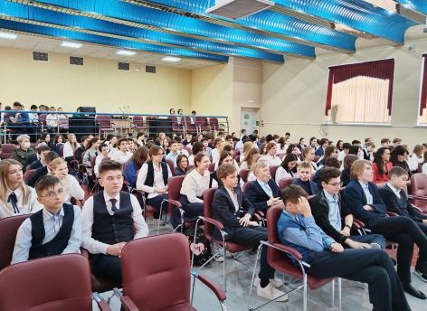 ​Школьники Сургута изучили правила безопасного интернета