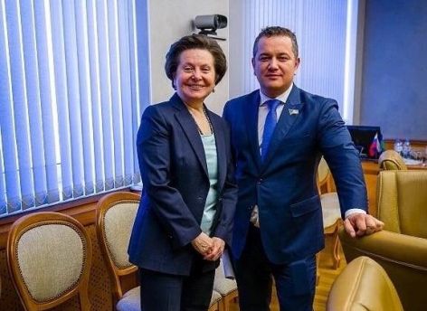 В нашем жестком, недружелюбном, беспринципном мире она взяла на себя ответственность за целый регион