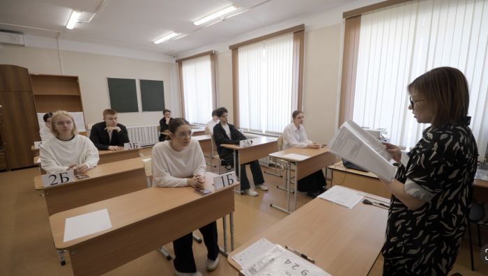 В ХМАО резко выросло число выпускников-стобалльников