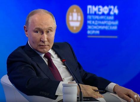 Мобилизация, свалки, ипотека и пенсии: Путин высказался на пленарной сессии ПМЭФ