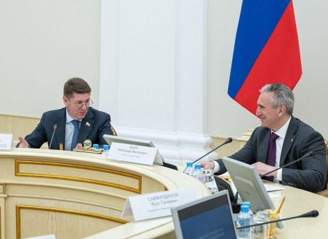 Комплексное развитие территорий в Тюменской области оценили сенаторы