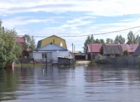 ​В Нижневартовске отменили введенный из-за наводнения режим ЧС