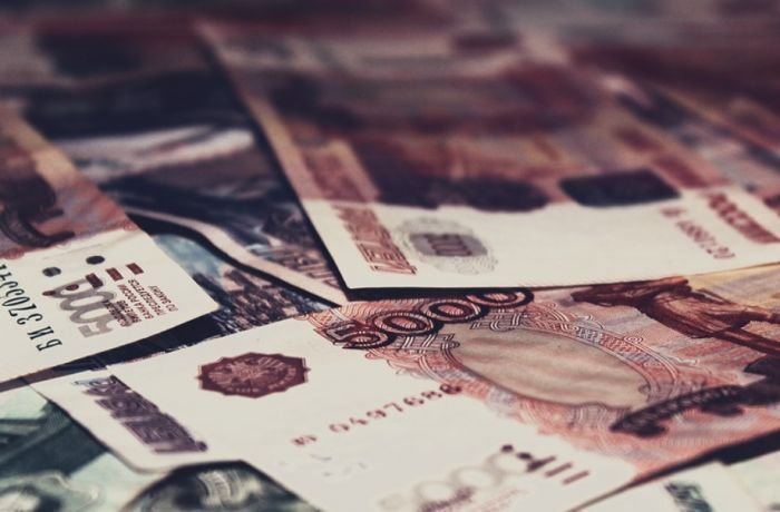 10-летняя югорчанка получит 300 тысяч рублей за травму в автобусе