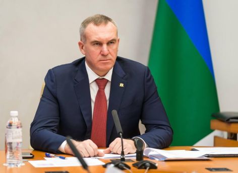 ​Югорчанам представили новый состав окружного правительства // КАРТОЧКИ