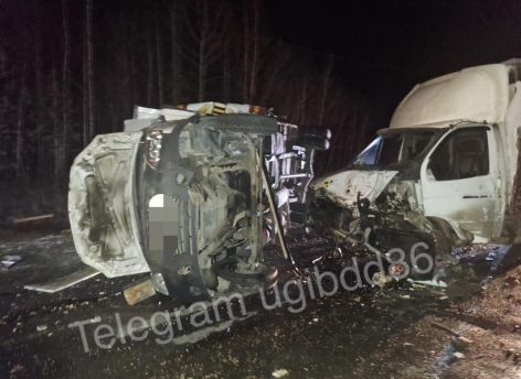 В ХМАО начинающий водитель устроил ДТП с пятью автомобилями