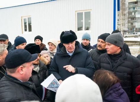 ​Руслан Кухарук встретился с жителями Нижневартовска, обеспокоенными строительством нового храма