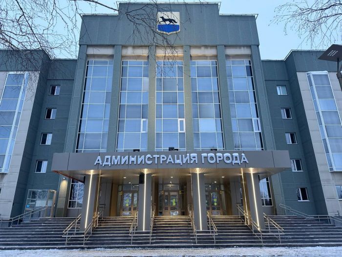 Я не строитель, но не вижу оправдания затратам в более чем 20 миллионов на новое крыльцо мэрии Сургута