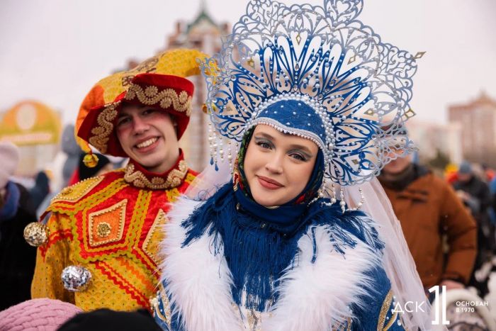 Сургут встретил весну: как прошли народные гуляния в ЖК «Крылов» и центре города