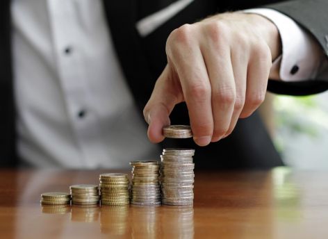 ​Эксперты прогнозируют снижение ключевой ставки ЦБ до 13% к концу года