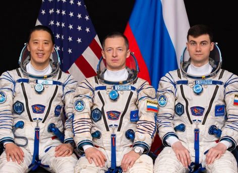 ​Сергей Рыжиков из Нижневартовска готовится к полету на МКС: Роскосмос показал кадры подготовки экипажа