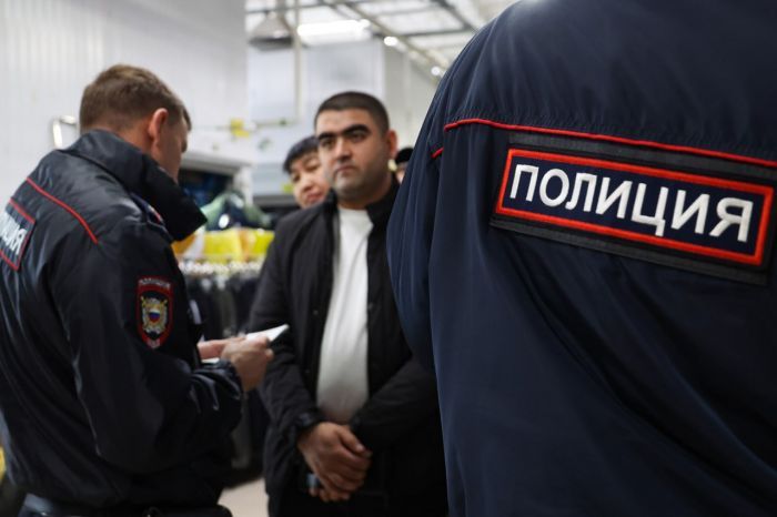 ​Тысячи мигрантов в Югре могут быть выдворены из страны – у них есть срок до конца апреля
