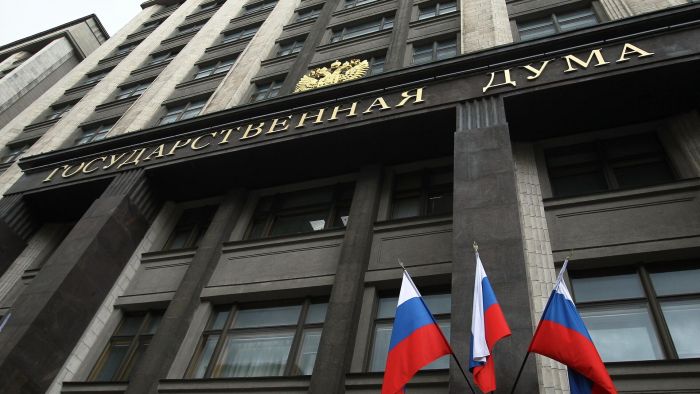 ​Рост пенсий, проверка знания языка в школах, единая программа воспитания ‒ какие законы вступают в силу в апреле