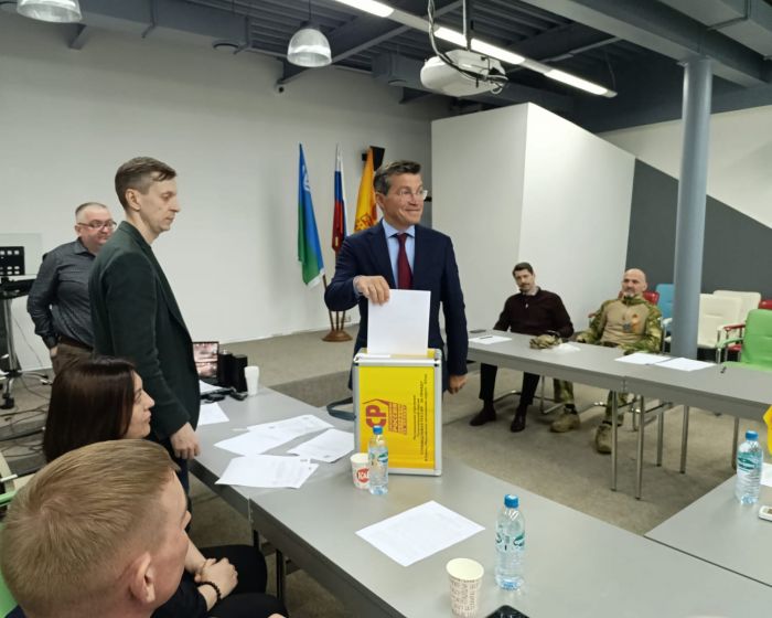 Михаил Сердюк сохранил пост председателя регионального отделения «Справедливая Россия – За Правду» в Югре