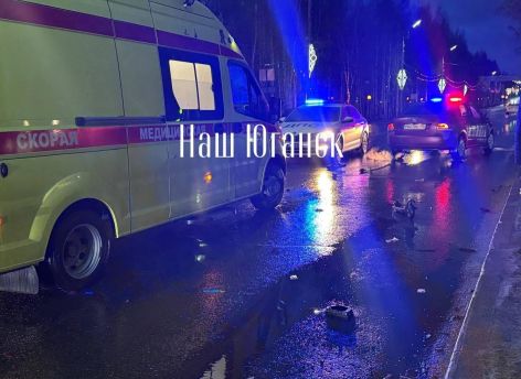 Проехал на красный: в Нижневартовске сбили молодого самокатчика