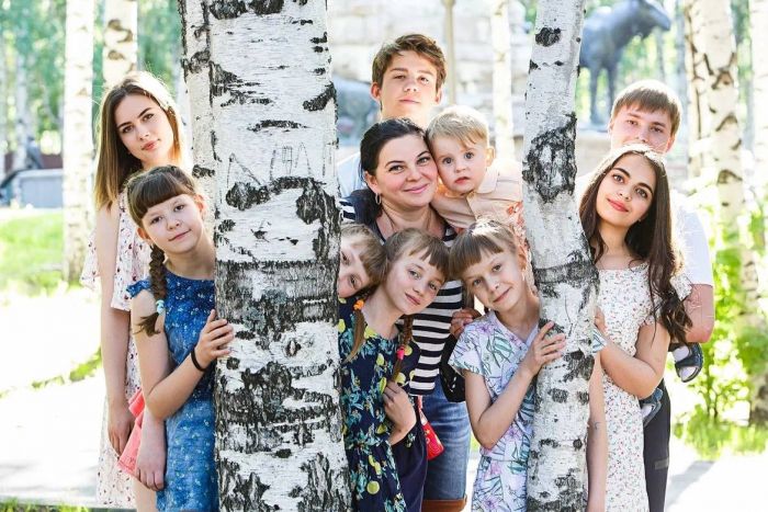 ​Югорчан поздравили с Днем семьи, любви и верности