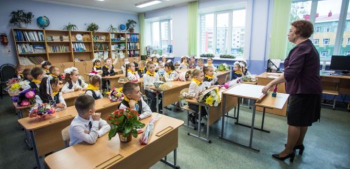 Пятидневка в школах сегодня — идея сама по себе хорошая, но в Сургуте абсолютно нереализуемая