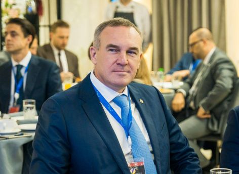 ​Делегация Югры во главе с губернатором Русланом Кухаруком принимает участие в TNF-2025 в Тюмени