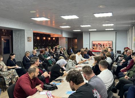 ​В Сургуте прошла большая окружная конференция для НКО