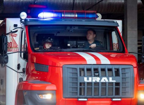 В рамках акции «Елка желаний» школьник в Сургуте на время стал пожарным