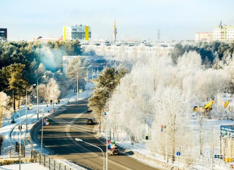 ​Югра – богатый регион, но жители Сургута продолжают мерзнуть в автобусах и на остановках зимой