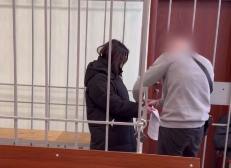 ​Жительницу Сургута отправили в СИЗО за участие в мошенничестве с подростком в Красноярске