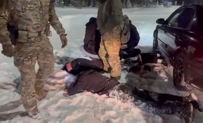 Полиция в Лангепасе задержала троих подозреваемых в вымогательствах